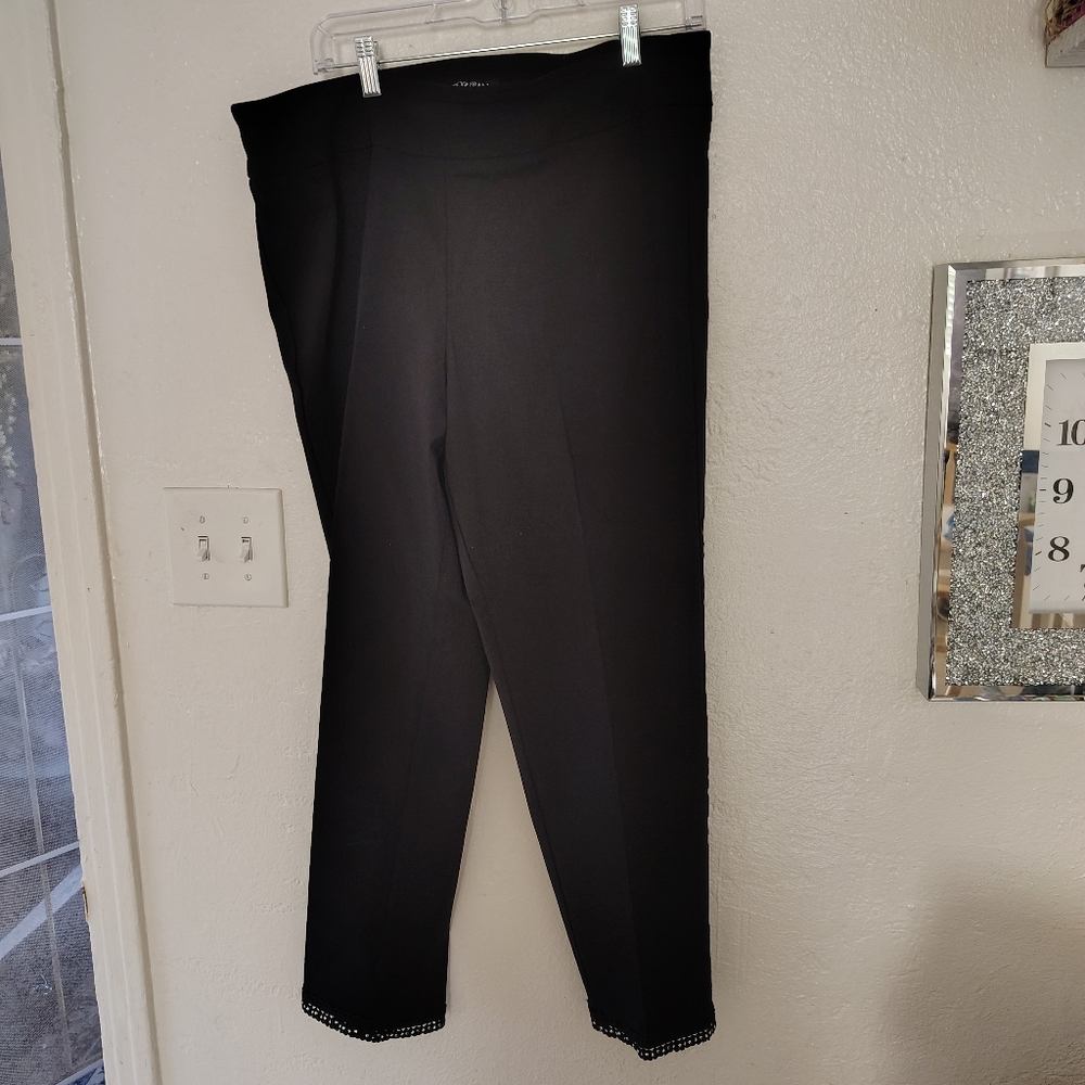 Black Roz & Ali cropped Pants with embellishment on cuffs